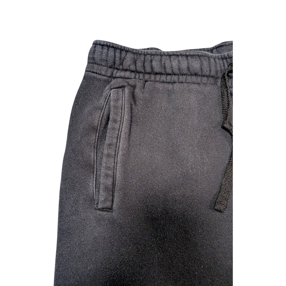 Nike Mens Fleece Shorts Faded Black Oversized Swoosh Graphic Size Medium - Picture 3 of 10